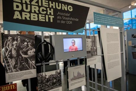 Erziehung durch Arbeit - Ausstellung