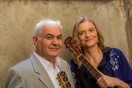 Duo Blue Strings
