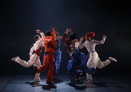 „Witch Hunting“ von par Terre / Anne Nguyen Dance Company