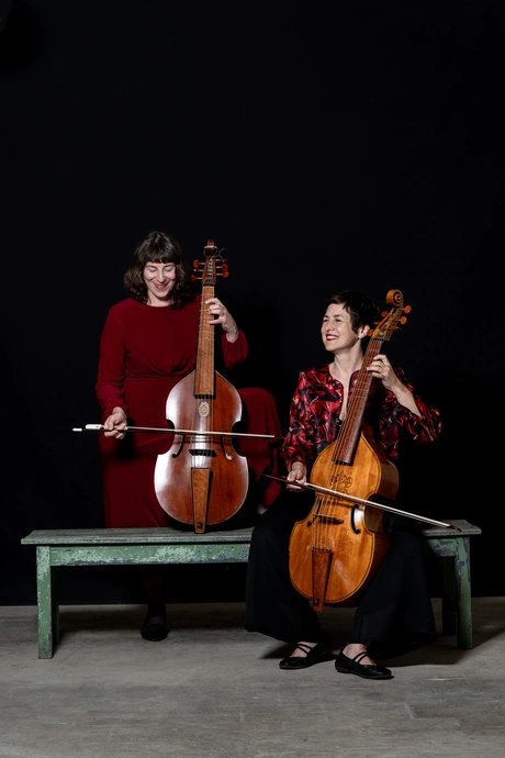 Musicke und Mirth, links Jane Achtman, rechts Irene Klein,