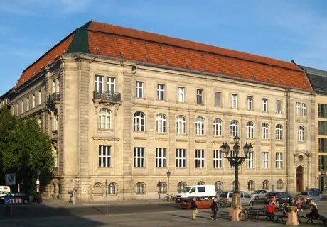Berlin-Brandenburgische Akademie der Wissenschaften in der Jägerstr. Berlin-Brandenburgische Akademie der Wissenschaften in der Jägerstr.