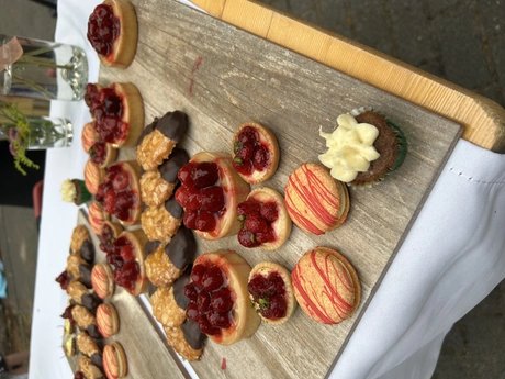 Gebäckteilchen mit Früchten