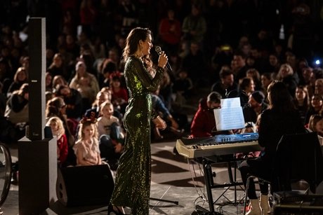 Veranstaltungen in Berlin: Wintermarkt am Flughafen Tempelhof