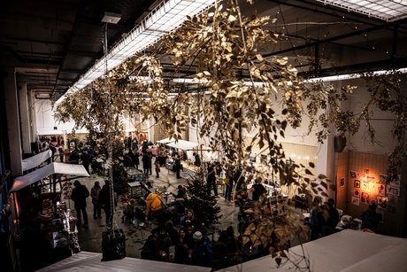 Veranstaltungen in Berlin: Wintermarkt am Flughafen Tempelhof