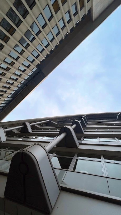 IHK BERLIN FASSADE