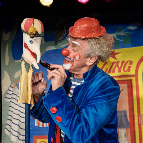 Peter Scollin als Clown