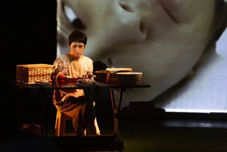 Quadra 16 von Cris Moreira / Transkontinentale 2025