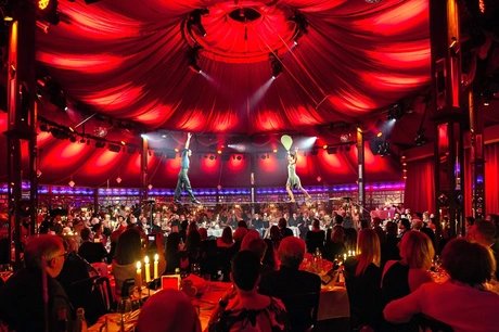 PALAZZO Berlin - Die Dinner Show im Spiegelpalast