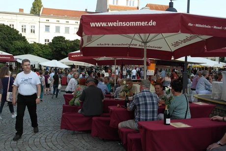 Spandauer Altstadtfest - Wein.Sommer & Food.Festival