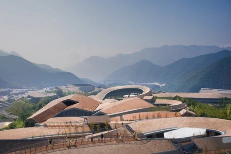 Nationales Bob- und Rodelzentrum Yanqing im Wettkampfareal der Olympischen Winterspiele 2022 in Peking