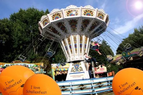 Kettenkarussell auf dem Schollenfest
