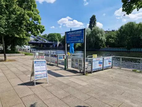 Anlegestelle Spandau Lindenufer Reederei Lüdicke