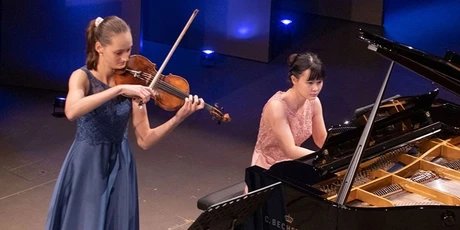 Das Preisträgerduo Celine Höferlin & Babette Pihusch.