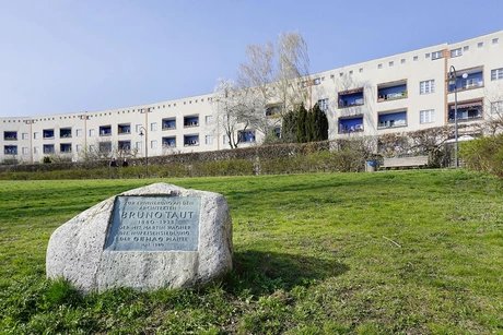 Gedenkstein für Bruno Taut