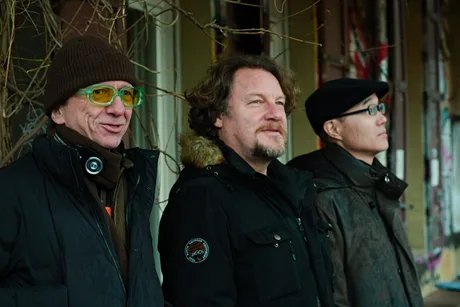 Fink, Komoll, Nakajima (von rechts nach links)