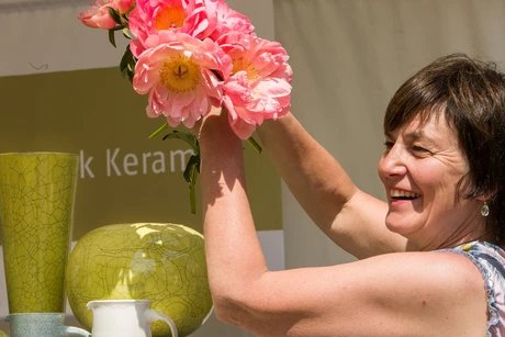 Feines aus Keramik, Edles in Porzellan