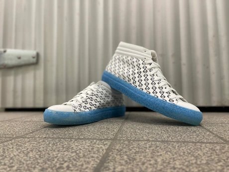 nat-2™ Post Cov Sneaker