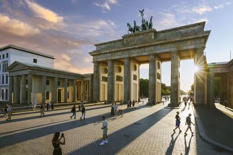 Brandenburger Tor bei Sonnenuntergang
