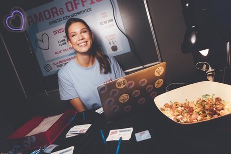 Date Night Berlin - Amors Office