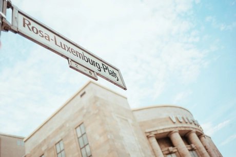 Volksbühne am Rosa-Luxemburg-Platz