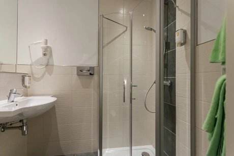 Badezimmer im Hotel Allegra in Berlin Mitte