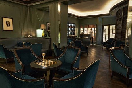Elephant Bar