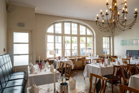 martas Restaurant Alvis