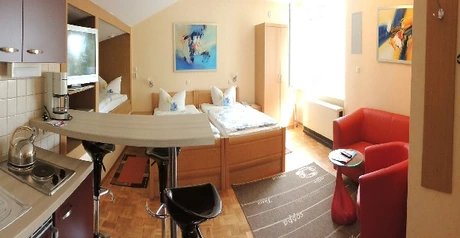Hotels in Berlin | Pension Schultze
