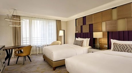 Deluxe Room Twin