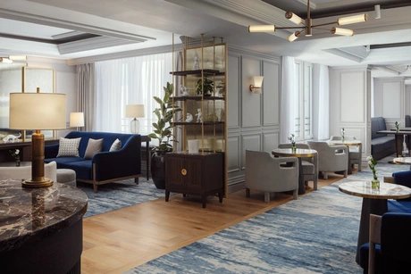 The Ritz-Carlton Club Lounge