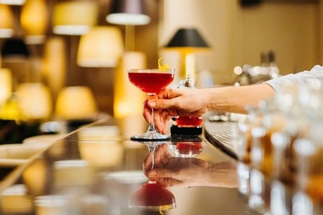 The Curtain Club Bar