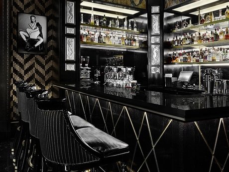 GQ BAR