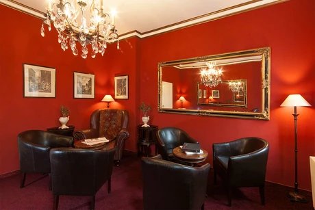 "Tea Room"