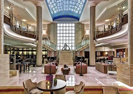 Lobby Listo Lounge
