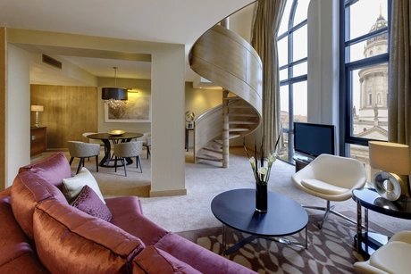 Dome Suite