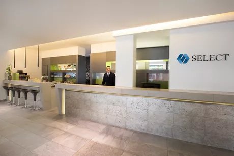 Hotels in Berlin | Select Hotel Berlin The Wall