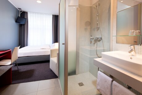 Standard Doppelzimmer mit integriertem Bad