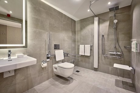 Deluxe Queen Zimmer - Barrierefreies Badezimmer