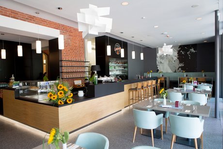 Lounge und Shop