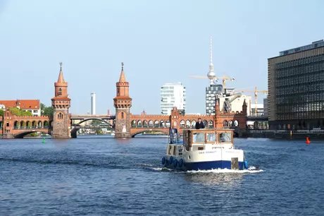 Oberbaumbrücke Berlin - Kormoran