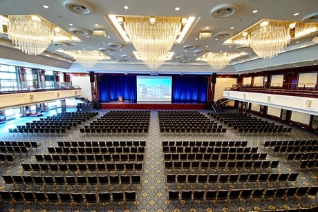 Großer Ballsaal