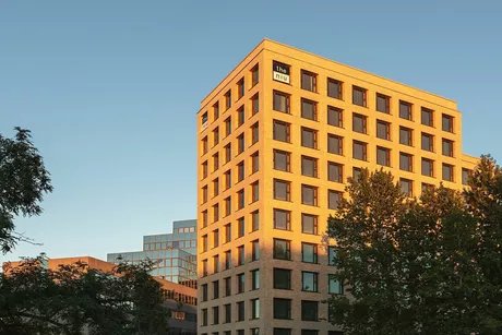 Hotels in Berlin | the niu Dwarf