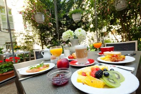 Hotel Brandies Berlin Sommergarten