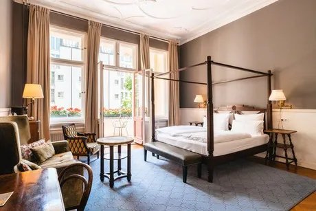 Salon Zimmer mit Balkon