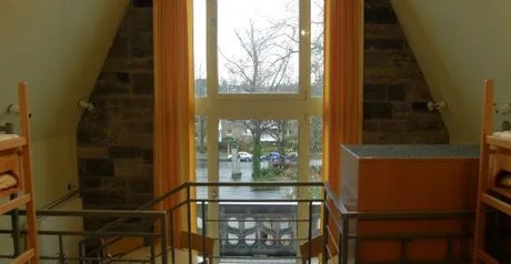 Achtbettzimmer