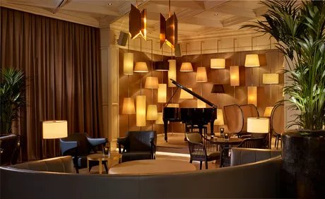 the Curtain Club Bar