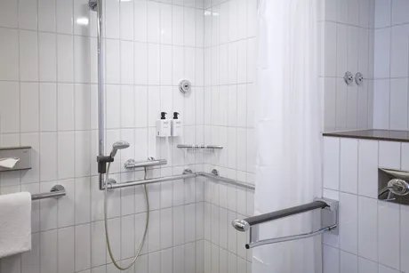 Barrierefreies Badezimmer