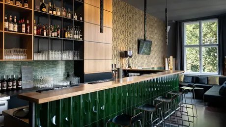 Gästehaus Blumenfisch Bar 01