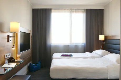 Moxy Double Sleeper