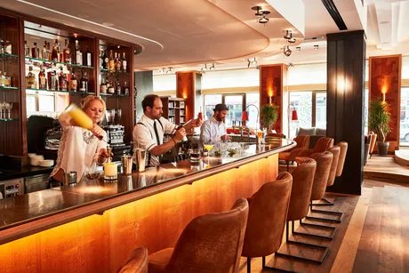 Bar